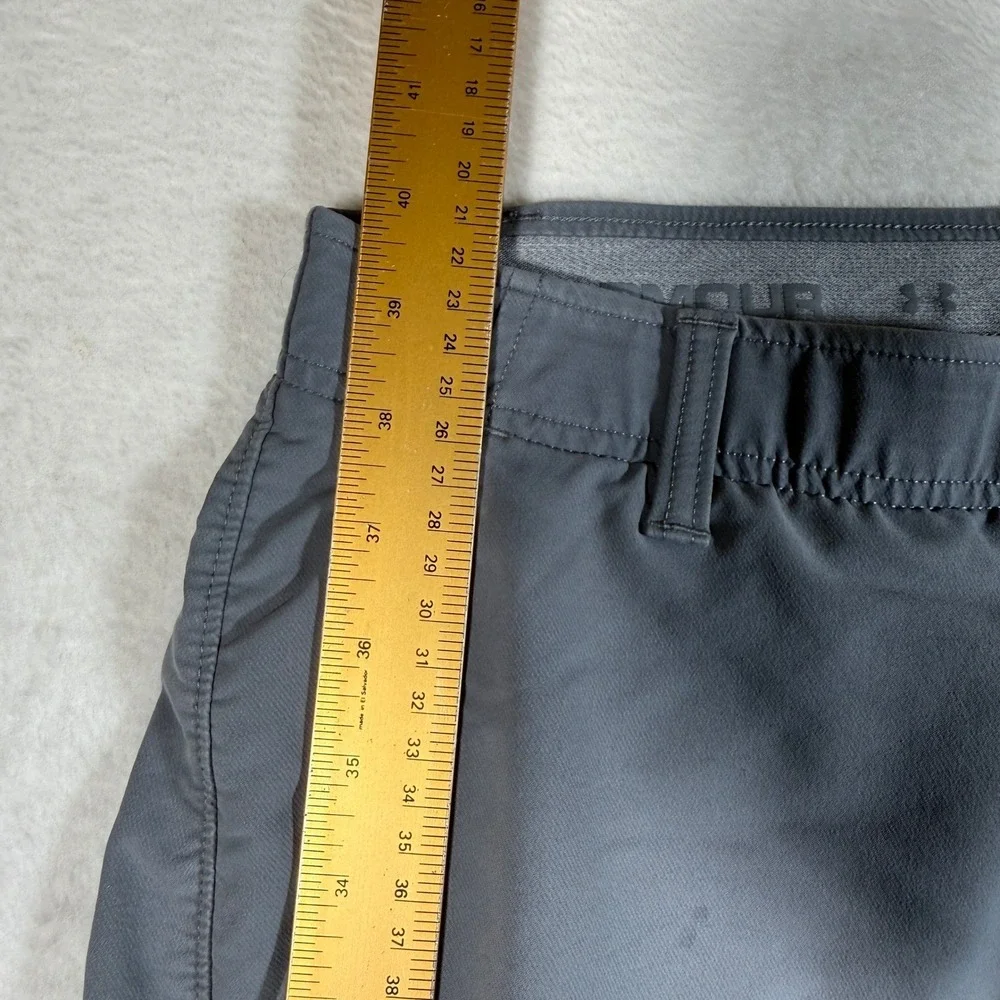 Under Armour Men's Gray Flat Front Straight Leg Chino‎ Golf Pants Size 36x32